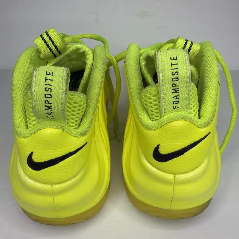 Nike Air Foamposite Pro Volt Men's size 12 Sneakers Yellow Shoes Gift